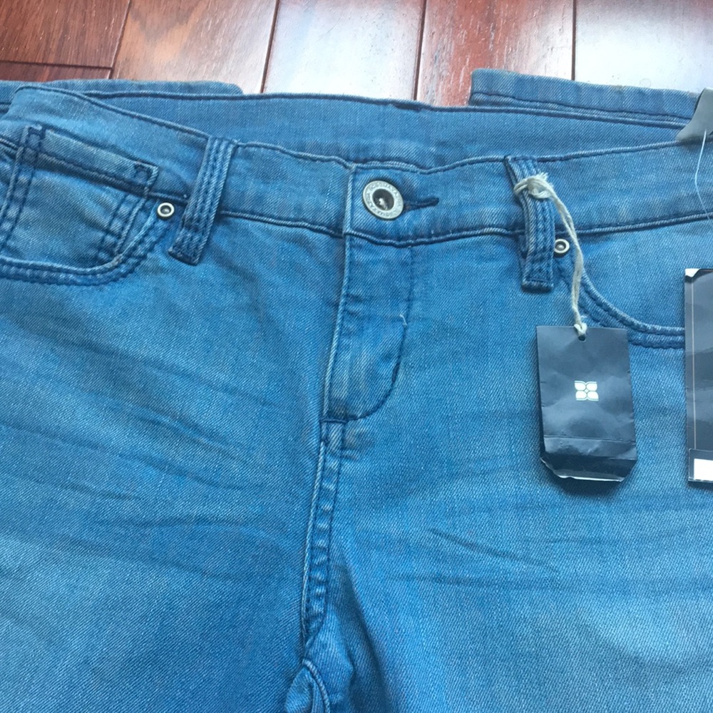 BCBGMAXAZRIA Terrible Two Tanya Flare Jeans - Picture 6 of 10